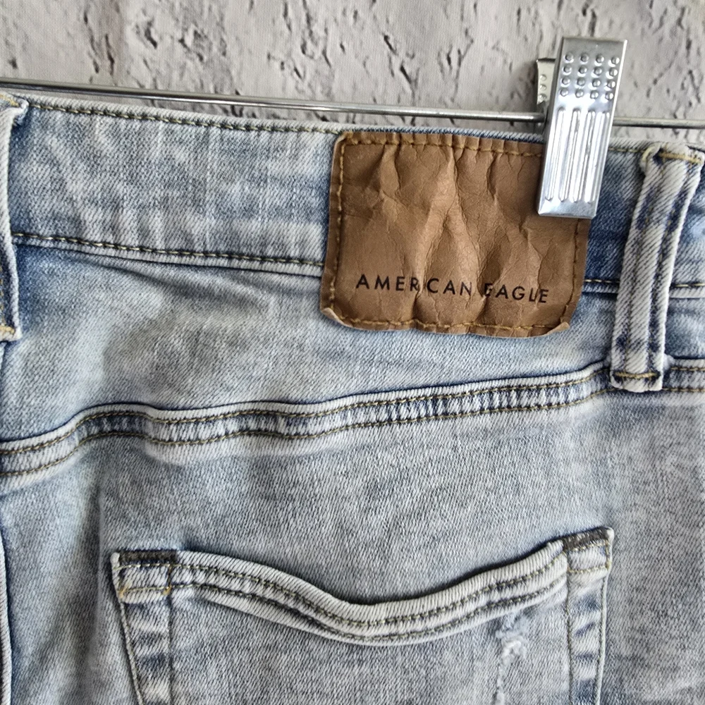 American Eagle Jorts Airflex Men's Light Wash Distressed Denim Shorts 30 - Picture 8 of 15